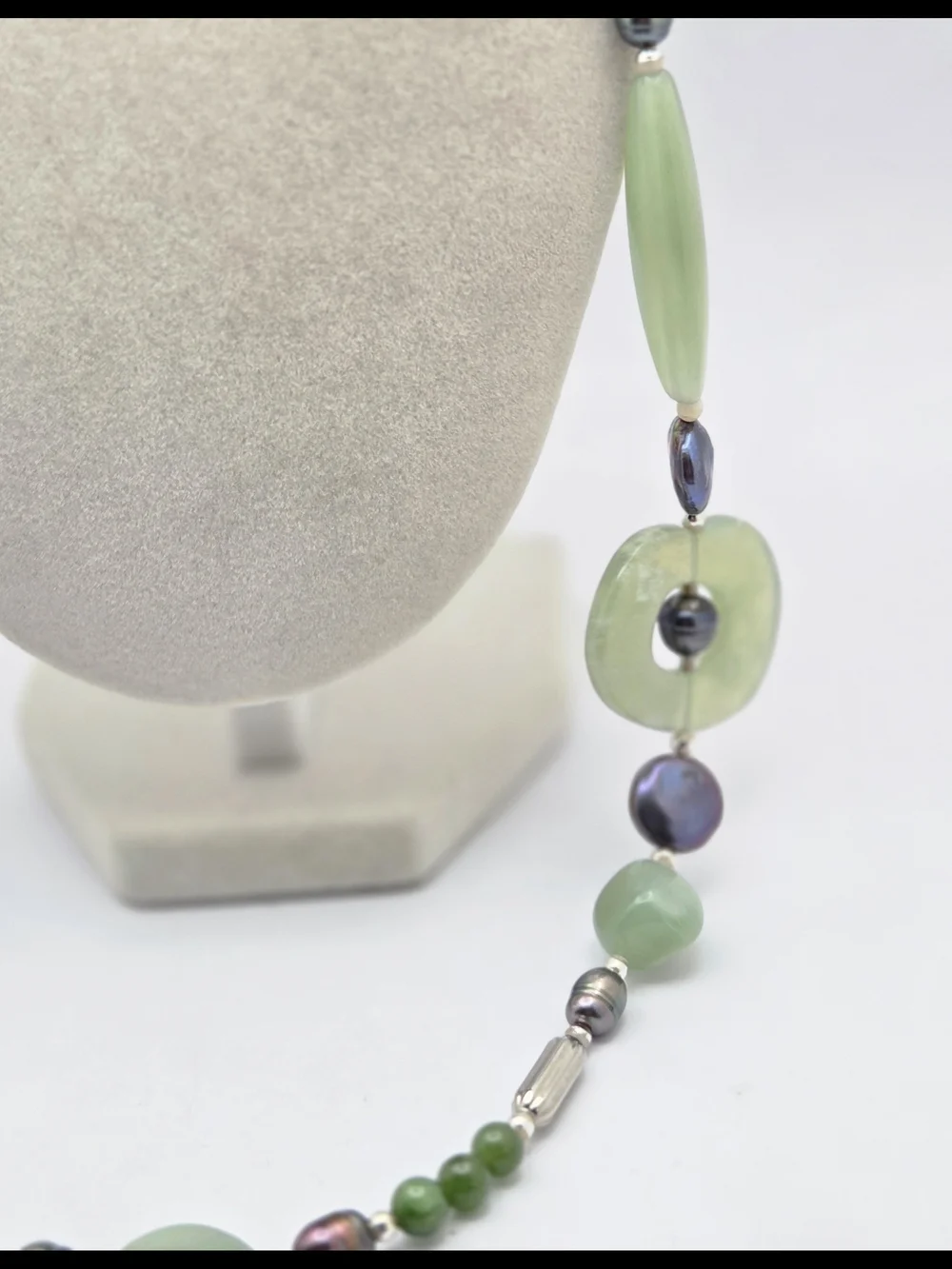 Green Jade & Peacock Cultured Freshwater Pearl Station Necklace 28